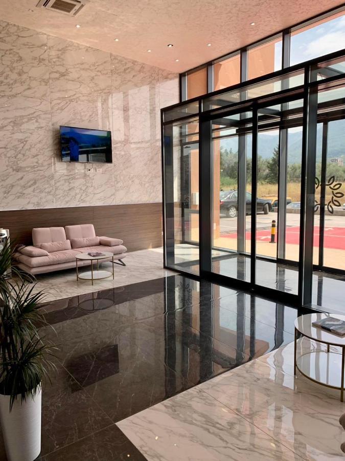 באר Suncoast Suites מראה חיצוני תמונה